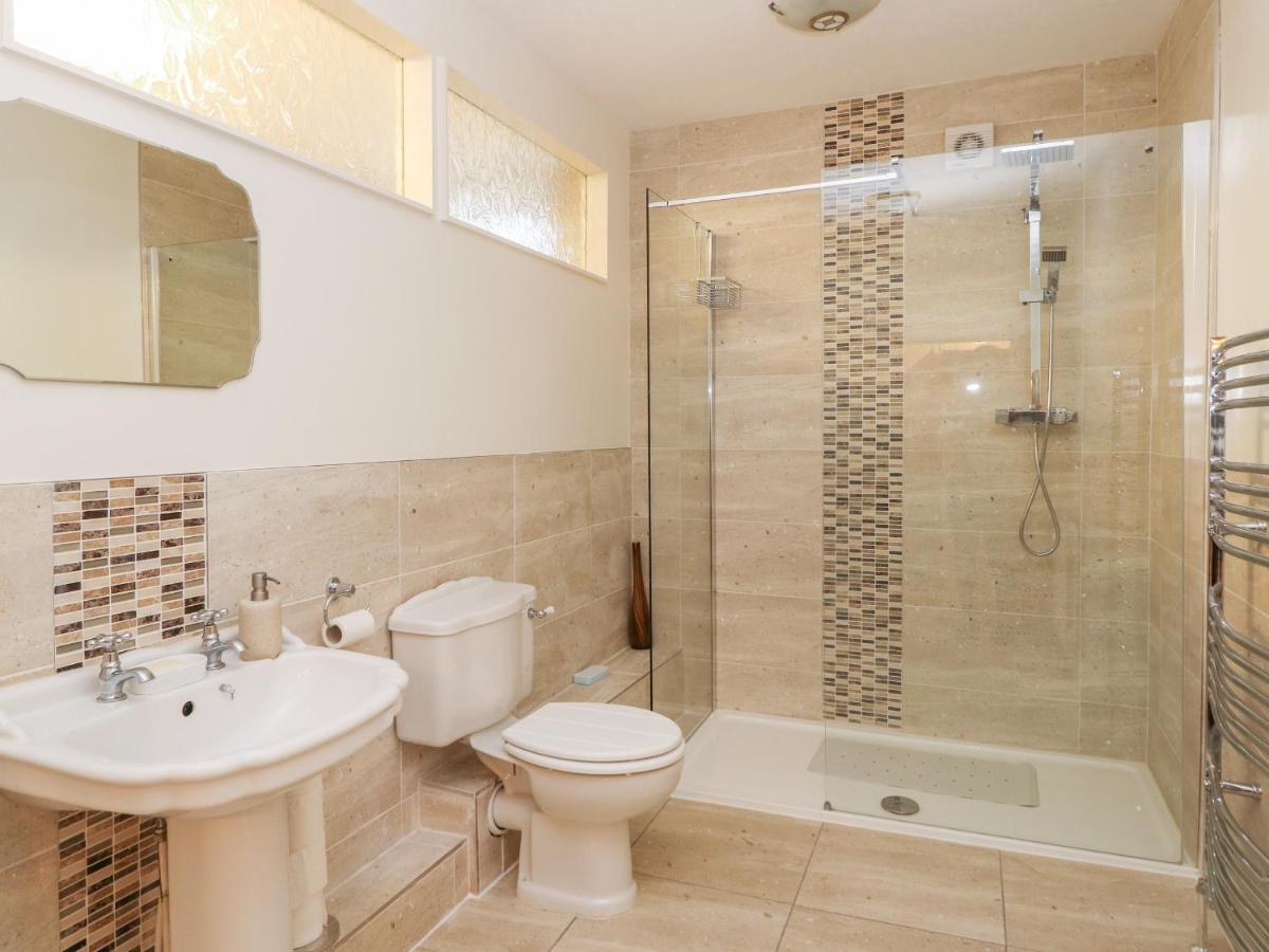 Park Road Apartment Harrogate Buitenkant foto