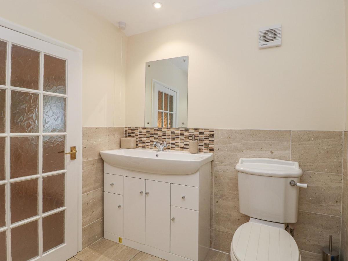 Park Road Apartment Harrogate Buitenkant foto