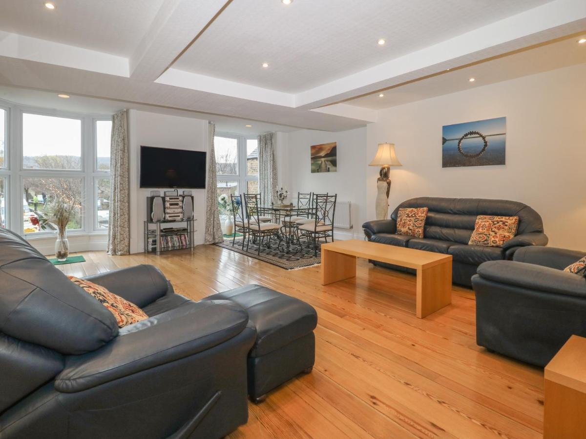 Park Road Apartment Harrogate Buitenkant foto